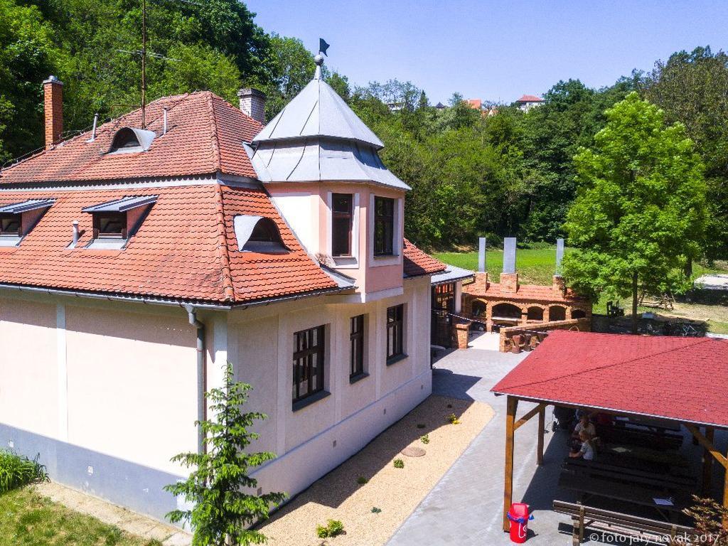 Spálený mlýn v Národním parku Podyjí Hotel Znojmo Exterior foto